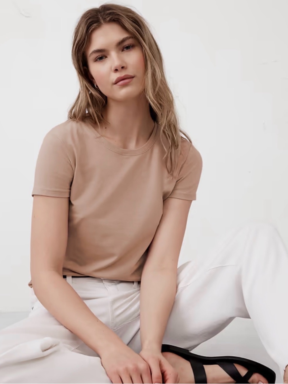 Banana Republic Timeless Tee Short-Sleeve Crew in Rose